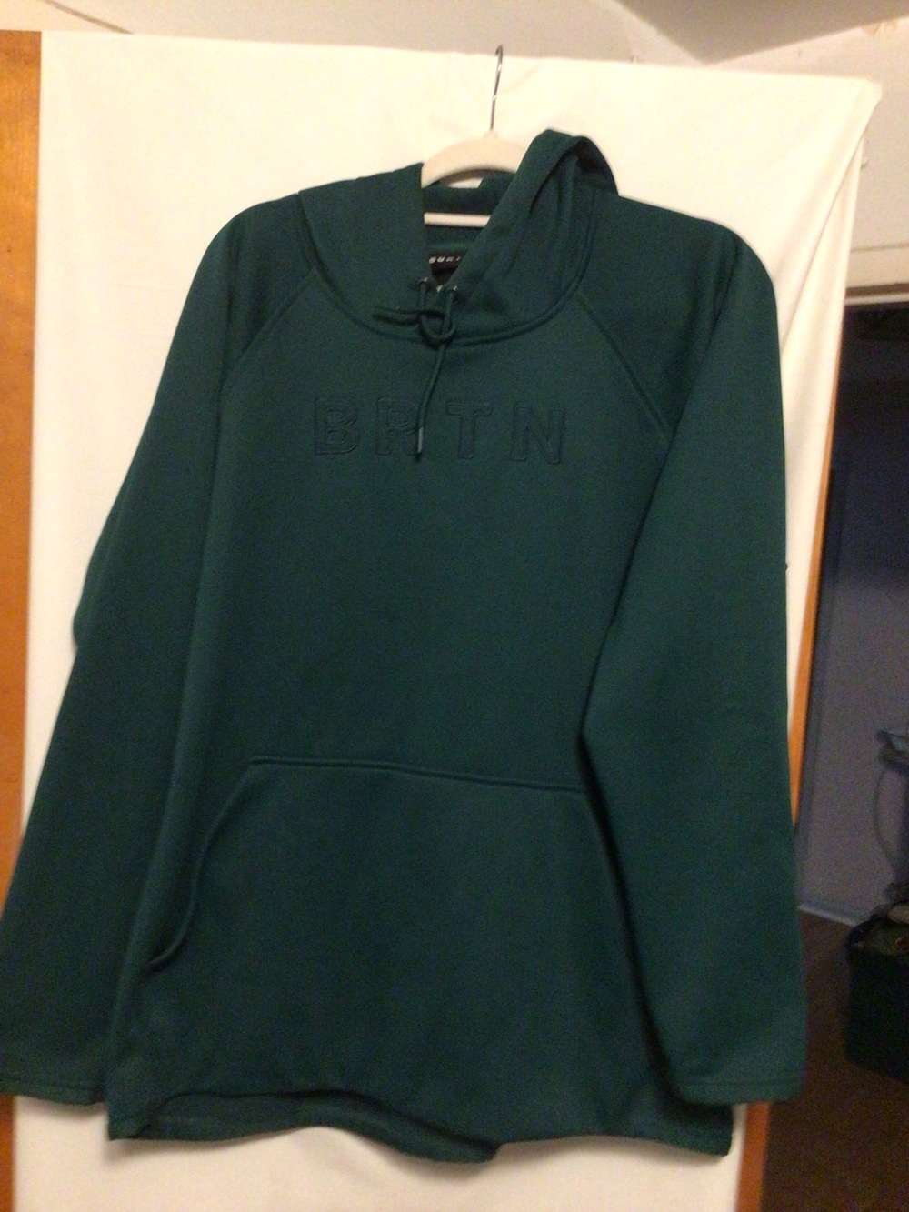 Burton hoodie with BRTN spelt in front SZ XXL